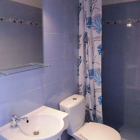 Δωμάτια σε οικογενειακή κατοικία Cass *